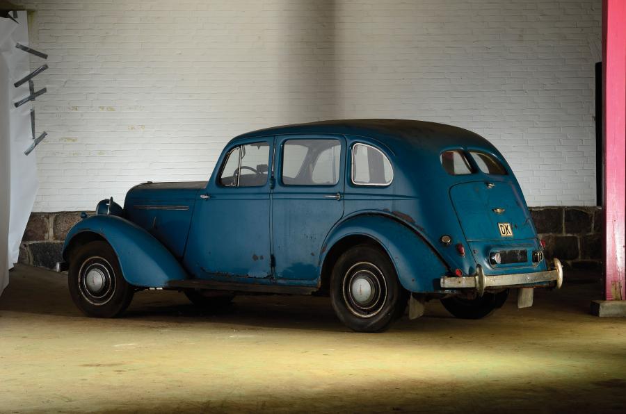  Humber Super Snipe Saloon 1939 года  (фото 8 из 8)